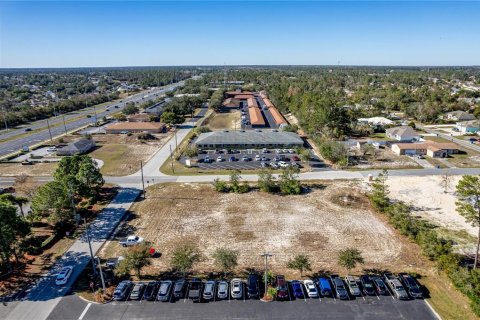 Terreno en venta en Weeki Wachee, Florida № 260859 - foto 10