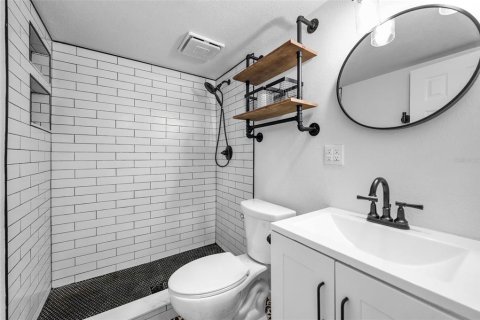 Condominio en venta en Tampa, Florida, 2 dormitorios, 68.38 m2 № 1770928 - foto 15