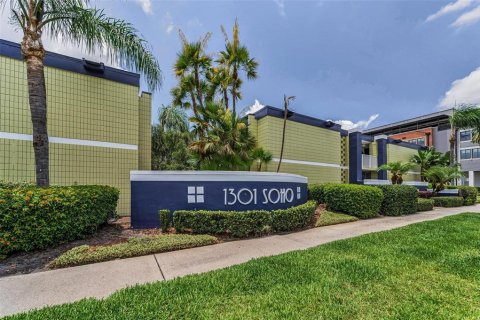 Condominio en venta en Tampa, Florida, 2 dormitorios, 68.38 m2 № 1770928 - foto 23