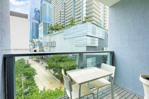 Снять в аренду кондоминиум в Майами, Флорида 51.19м2, № 1992207 - фото 3