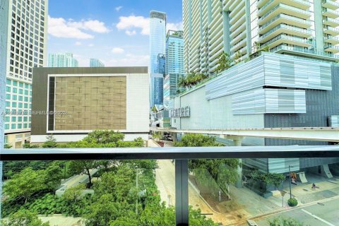 Снять в аренду кондоминиум в Майами, Флорида 51.19м2, № 1992207 - фото 2