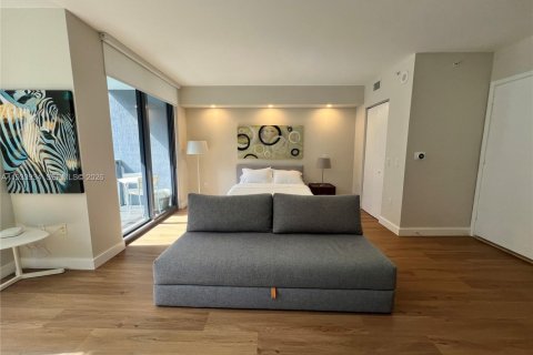 Снять в аренду кондоминиум в Майами, Флорида 51.19м2, № 1992207 - фото 6