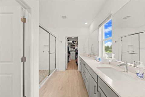 Villa ou maison à vendre à Palm Bay, Floride: 4 chambres, 247.77 m2 № 2403544 - photo 29