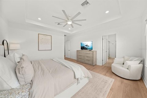 Villa ou maison à vendre à Palm Bay, Floride: 4 chambres, 247.77 m2 № 2403544 - photo 28
