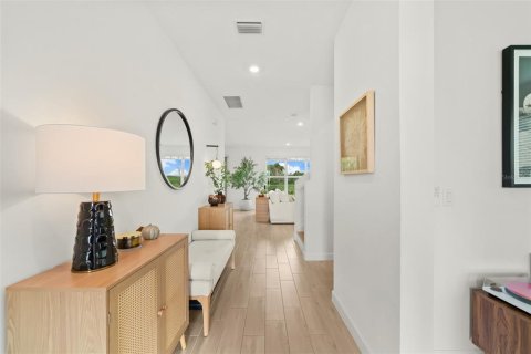 Villa ou maison à vendre à Palm Bay, Floride: 4 chambres, 247.77 m2 № 2403544 - photo 22
