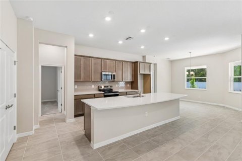 Villa ou maison à vendre à Brooksville, Floride: 4 chambres, 279.91 m2 № 2216236 - photo 11