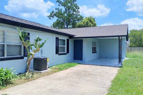 Apartment in Sanford, Florida 2 bedrooms, 83.61 sq.m. № 1840574 - photo 1
