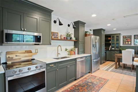 House in Orlando, Florida 2 bedrooms, 109.53 sq.m. № 2223693 - photo 12
