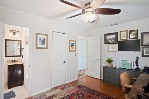 House in Orlando, Florida 2 bedrooms, 109.53 sq.m. № 2223693 - photo 23