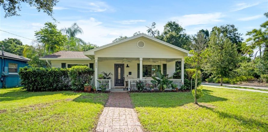 House in Orlando, Florida 2 bedrooms, 109.53 sq.m. № 2223693
