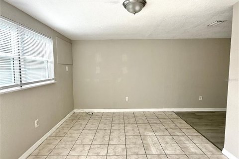 Apartamento en alquiler en Saint Petersburg, Florida, 2 dormitorios, 55.74 m2 № 1905663 - foto 10