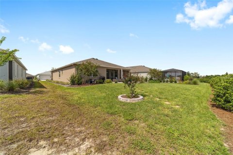 House in Ocala, Florida 2 bedrooms, 164.16 sq.m. № 1893845 - photo 12