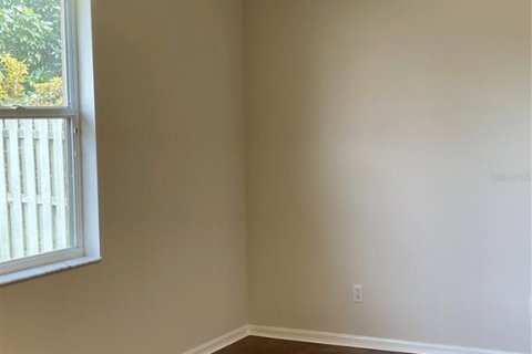 Villa ou maison à louer à Orlando, Floride: 3 chambres, 149.94 m2 № 2167756 - photo 11