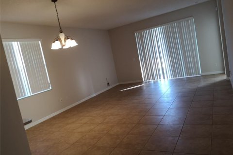 Villa ou maison à louer à Orlando, Floride: 3 chambres, 149.94 m2 № 2167756 - photo 9