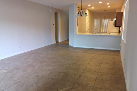 Villa ou maison à louer à Orlando, Floride: 3 chambres, 149.94 m2 № 2167756 - photo 2