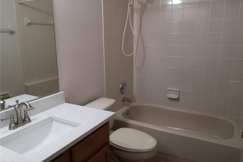 Villa ou maison à louer à Orlando, Floride: 3 chambres, 149.94 m2 № 2167756 - photo 6