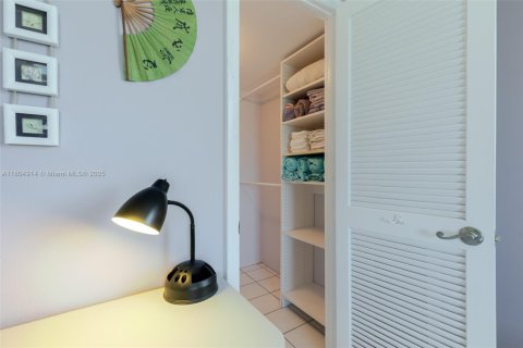 Condominio en venta en Marathon, Florida, 1 dormitorio № 1937518 - foto 19