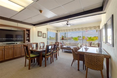 Condominio en venta en Marathon, Florida, 1 dormitorio № 1937518 - foto 28