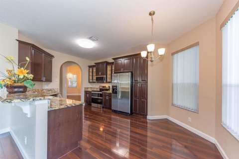 Casa en venta en St. Lucie, Florida, 5 dormitorios, 265.05 m2 № 2242335 - foto 13