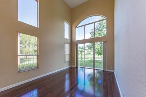 Casa en venta en St. Lucie, Florida, 5 dormitorios, 265.05 m2 № 2242335 - foto 6