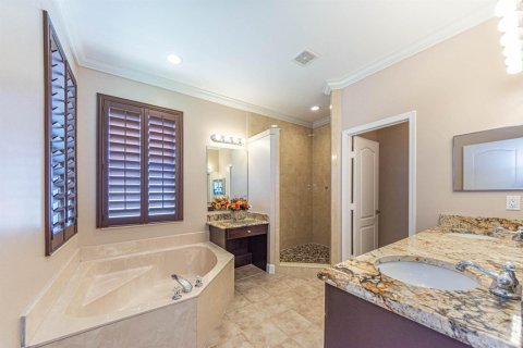 Casa en venta en St. Lucie, Florida, 5 dormitorios, 265.05 m2 № 2242335 - foto 25