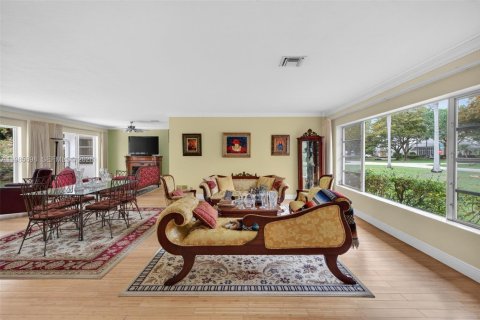 Купить виллу или дом в Плантация, Флорида 3 спальни, 197.14м2, № 2049010 - фото 9