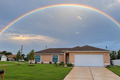 Villa ou maison à Cape Coral, Floride 3 chambres, 139.54 m2 № 2405519