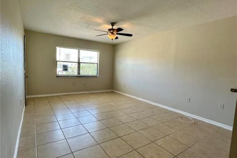 Apartment in Kissimmee, Florida 2 bedrooms, 88.21 sq.m. № 2216630 - photo 11