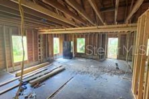 House in Floral City, Florida 3 bedrooms, 167.78 sq.m. № 2222958 - photo 27
