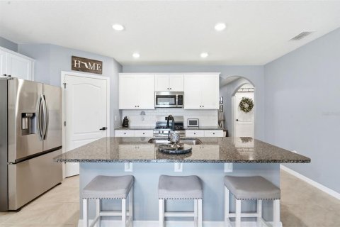 House in DeLand, Florida 4 bedrooms, 173.26 sq.m. № 2361260 - photo 3