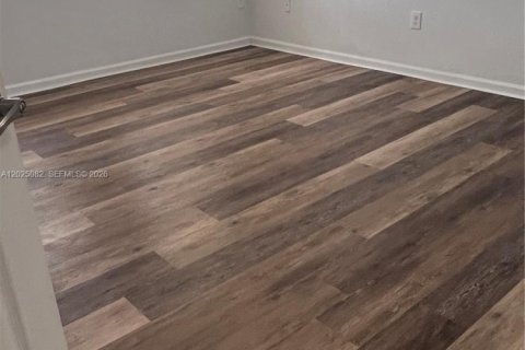 Touwnhouse à louer à Doral, Floride: 3 chambres, 116.69 m2 № 2077726 - photo 21