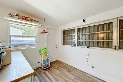 Villa ou maison à vendre à Pompano Beach, Floride: 2 chambres, 78.87 m2 № 2181604 - photo 28