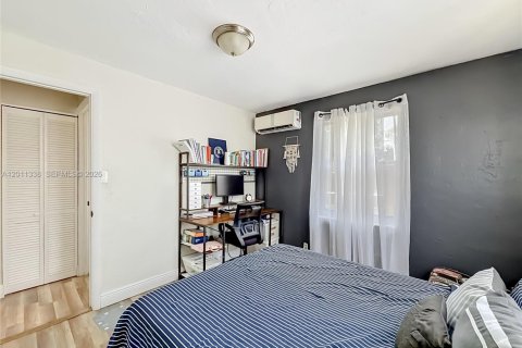 Villa ou maison à vendre à Pompano Beach, Floride: 2 chambres, 78.87 m2 № 2181604 - photo 16