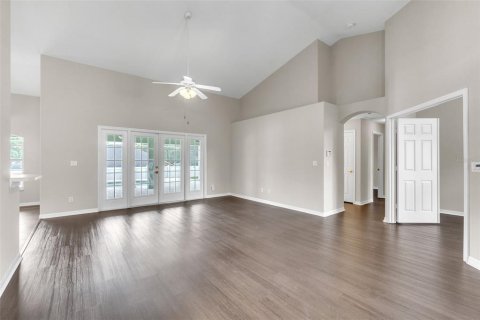 House in Clermont, Florida 4 bedrooms, 173.45 sq.m. № 1791827 - photo 5
