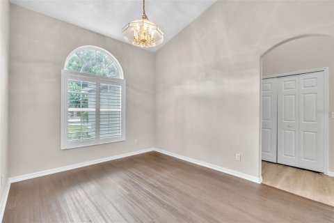 House in Clermont, Florida 4 bedrooms, 173.45 sq.m. № 1791827 - photo 8