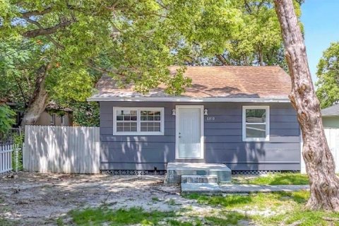 Casa en Tampa, Florida 4 dormitorios, 101.45 m2 № 2231132