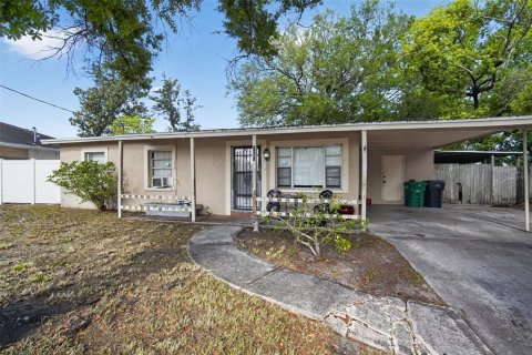 Villa ou maison à Tampa, Floride 3 chambres, 130.99 m2 № 2094278