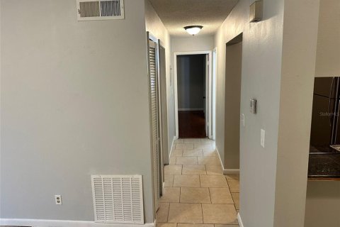 Copropriété à louer à Orlando, Floride: 2 chambres, 86.77 m2 № 2420256 - photo 5