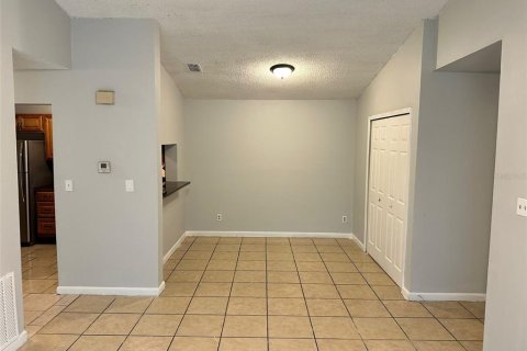 Copropriété à louer à Orlando, Floride: 2 chambres, 86.77 m2 № 2420256 - photo 4