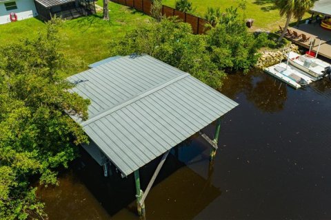 Купить виллу или дом в Гибсонтон, Флорида 8 комнат, 136.66м2, № 1845393 - фото 24