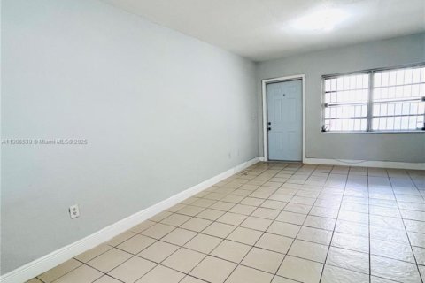 Appartement à louer à Miami, Floride: 2 chambres, 67.35 m2 № 1957144 - photo 8