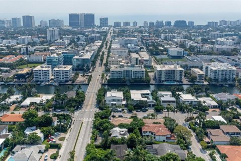 Land in Bay Harbor Islands, Florida № 1890348 - photo 16