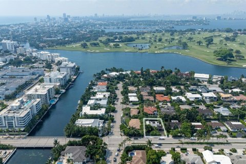 Land in Bay Harbor Islands, Florida № 1890348 - photo 19
