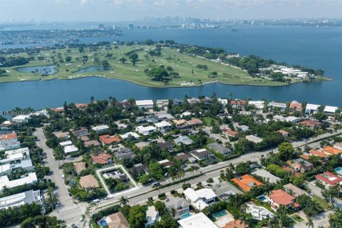 Land in Bay Harbor Islands, Florida № 1890348 - photo 20