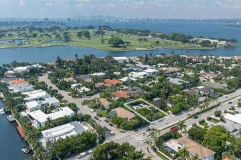 Land in Bay Harbor Islands, Florida № 1890348 - photo 3