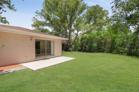 House in Spring Hill, Florida 3 bedrooms, 149.85 sq.m. № 1831644 - photo 30