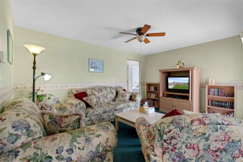 Villa ou maison à vendre à Davenport, Floride: 4 chambres, 148.09 m2 № 1912738 - photo 11