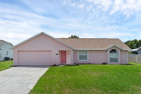 Villa ou maison à vendre à Davenport, Floride: 4 chambres, 148.09 m2 № 1912738 - photo 1