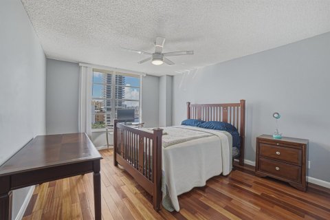 Immobilier commercial à louer à Hollywood, Floride: 1 chambre, 144.28 m2 № 2407326 - photo 28