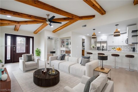 Villa ou maison à vendre à Fort Myers, Floride: 3 chambres, 108.97 m2 № 1731602 - photo 2